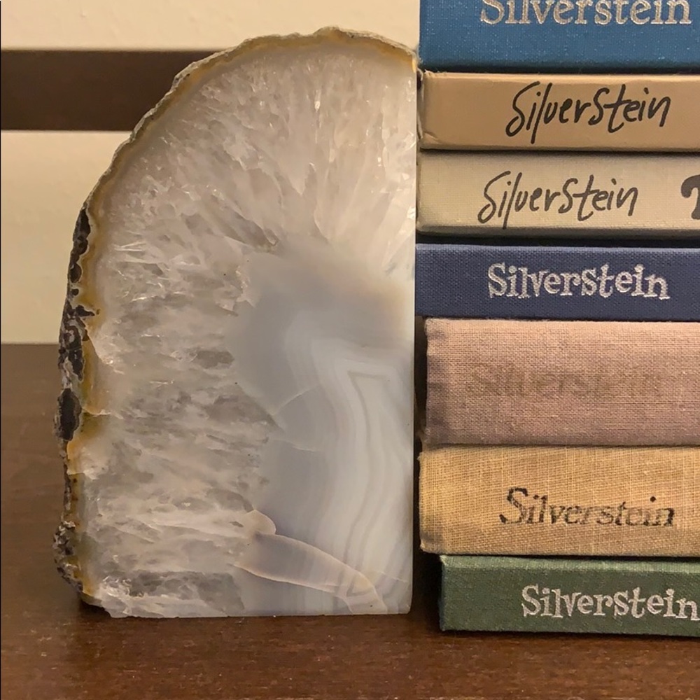 ⚡️ SALE ⚡️ Bookend style quartz rock gem